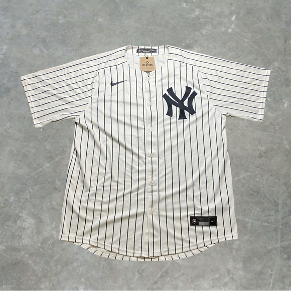Nike Other - Nike New York Yankees Aaron Judge MLB Jersey Mens Size L White NWT Defect